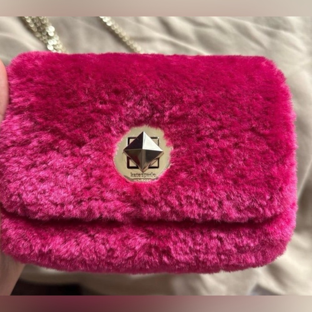 Kate Spade Audrey Shearling Micro
Crossbody NWT - Picture 7 of 10